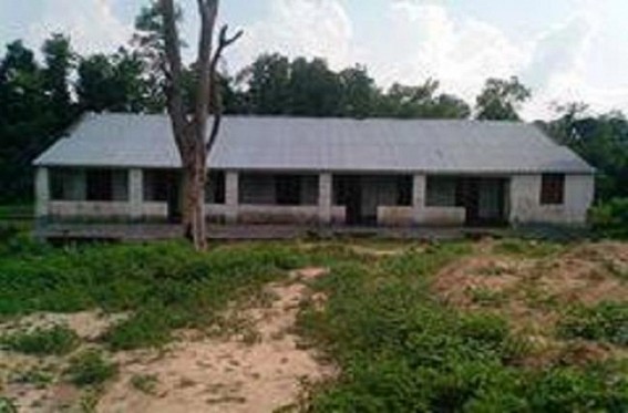 Dilapidated condition hits school at Korbuk: authority silent Dilapidated condition hits school at Korbuk: authority silent